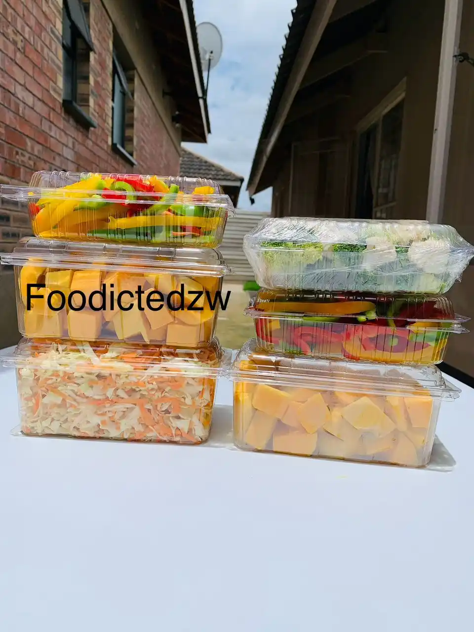 Image from Opportunities In Zimbabwe And Beyond: ⸻ 🥦🥕 Fuel Your Body the Fresh Way with Foodictedzw! 🍓🍌 Looking f...