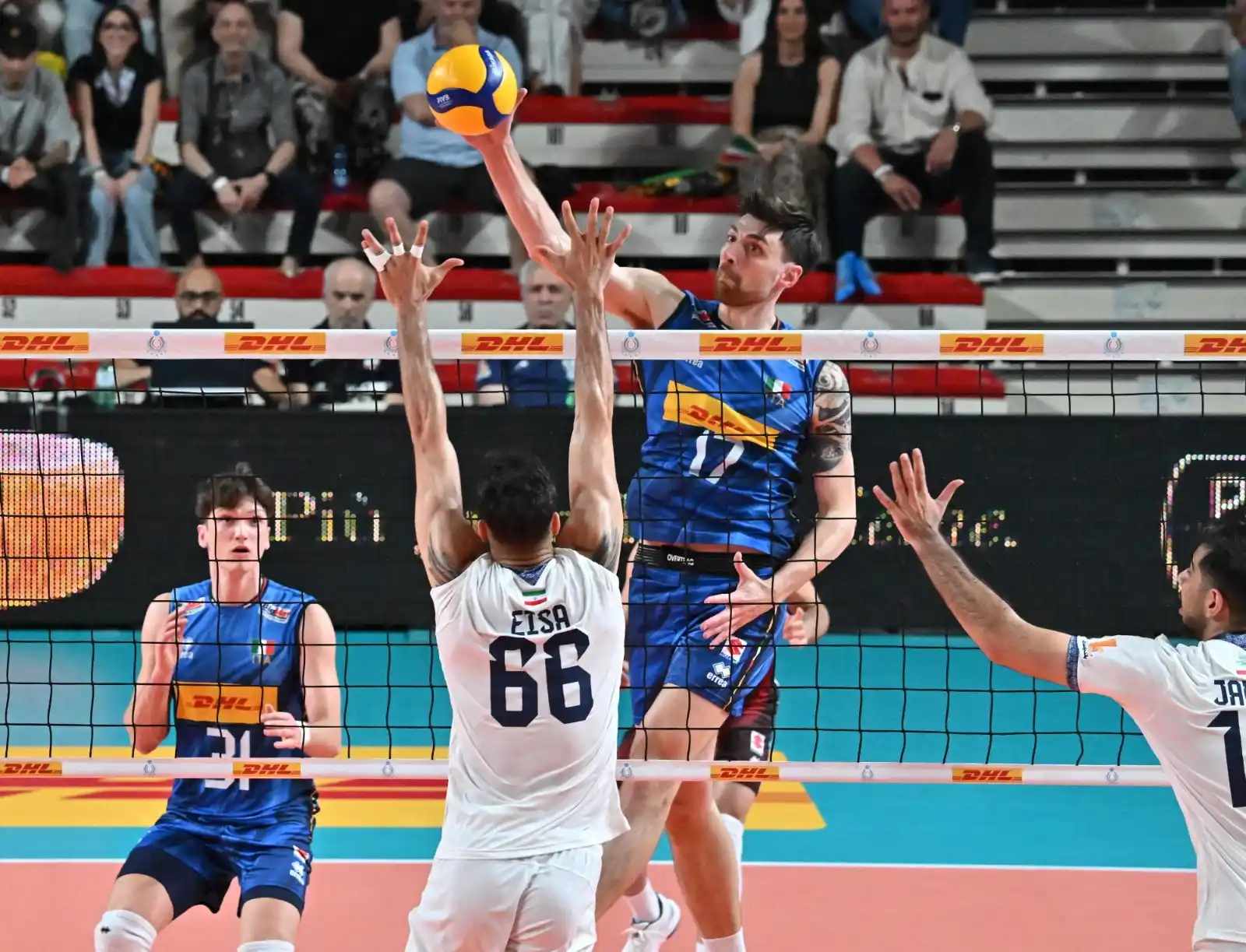 Image from Federazione Italiana Pallavolo: *BPER Test Match: l’Italia🇮🇹 a Padova supera 3-0 l’Iran*🇮🇷.  _La g...