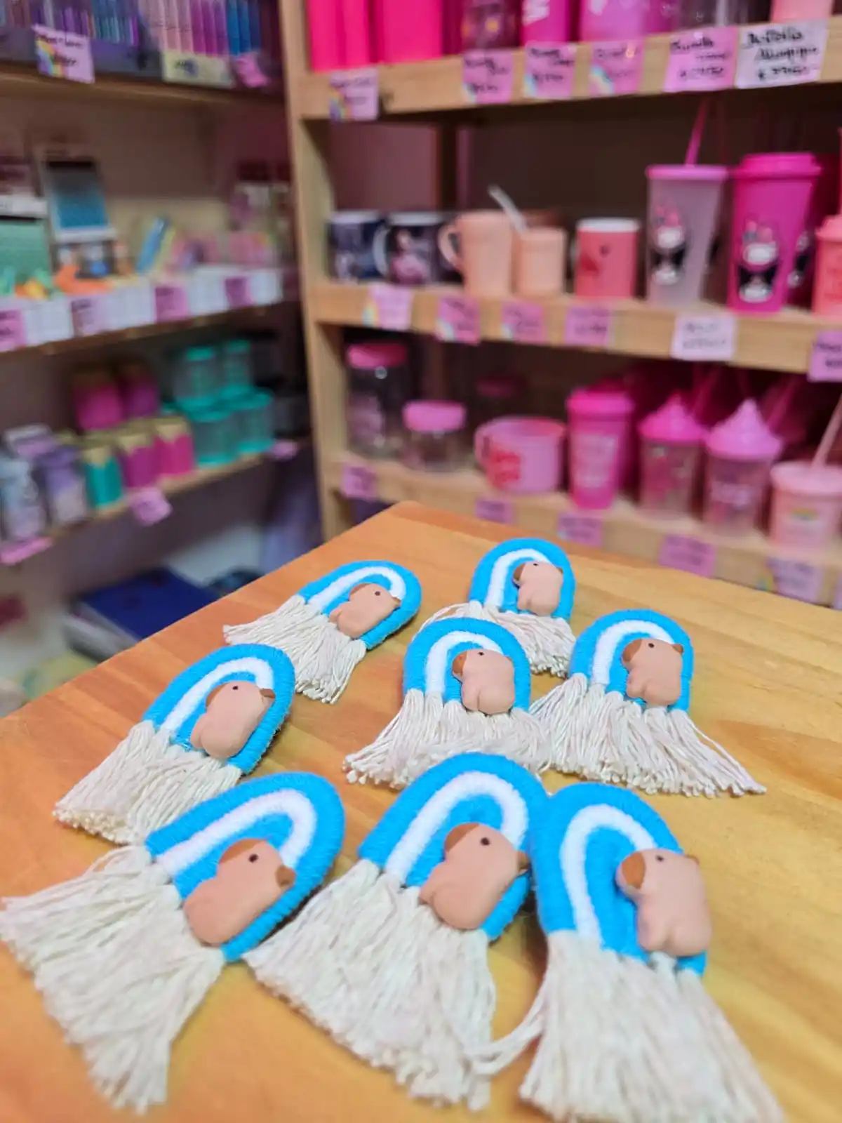 Image from REINA ACQUA EMPRENDE🥳🌈💘: ESCARAPELAS CAPIBARA? SII O NO???...