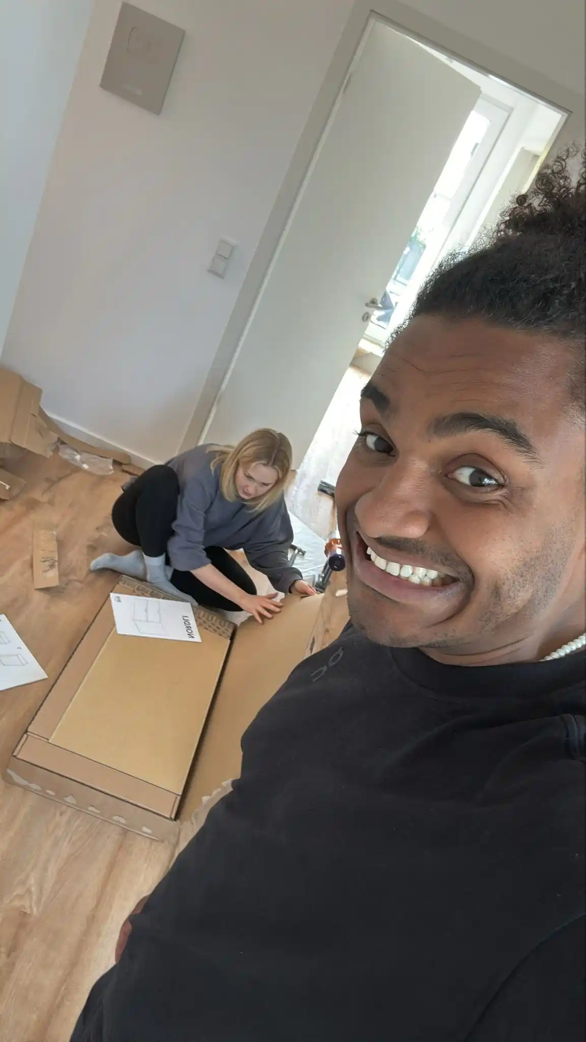 Image from Rick Azas: War schon los gegangen 🏓 aber jetzt helfe ich ihr 🥹😂 😭 du hast si...