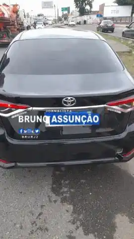 Image from Bruno Assunção : AGORA: Carro do prefeito de Itaboraí, que havia sido roubado, é recupe...