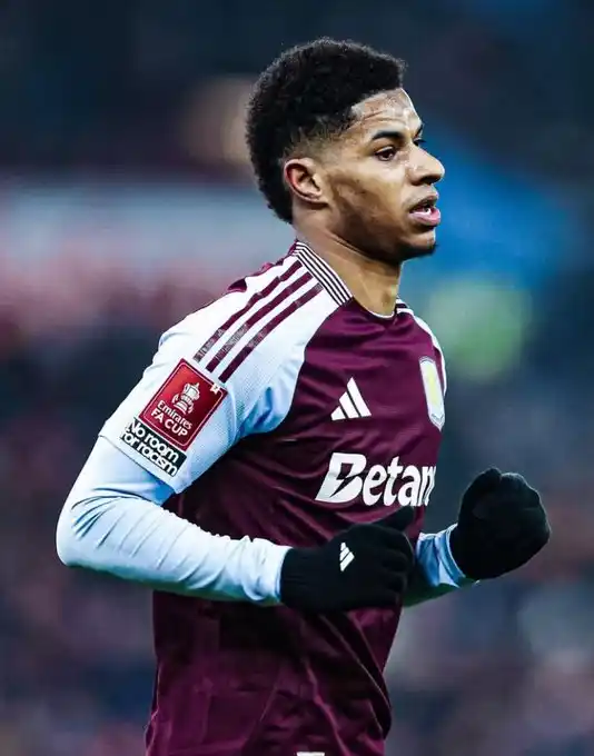 Image from United Updates™ 🔰🔱⚽👹: 🚨 Aston Villa's best chance to sign Marcus Rashford is through a loan...