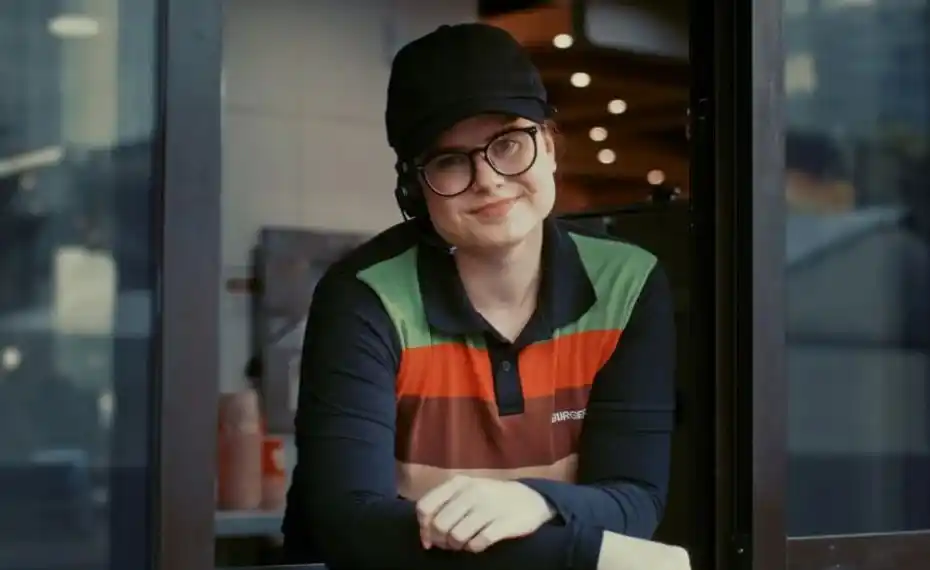 Image from Mundo do Marketing: *Burger King dá Whopper de graça para cornos assumidos* _Campanha “Cor...