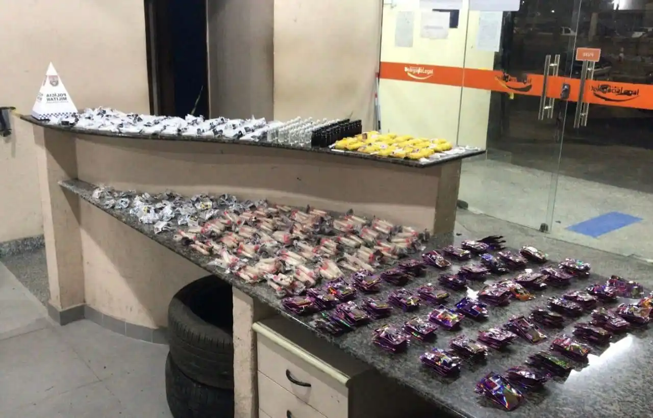 Image from Bruno Assunção : Em cumprimento de Disque Denúncia, policiais do 33BPM foram até o bair...