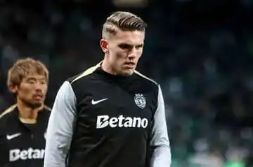 Image from United Updates™ 🔰🔱⚽👹: 🚨 JUST IN: Arsenal have recently made a formal offer to sign Viktor G...