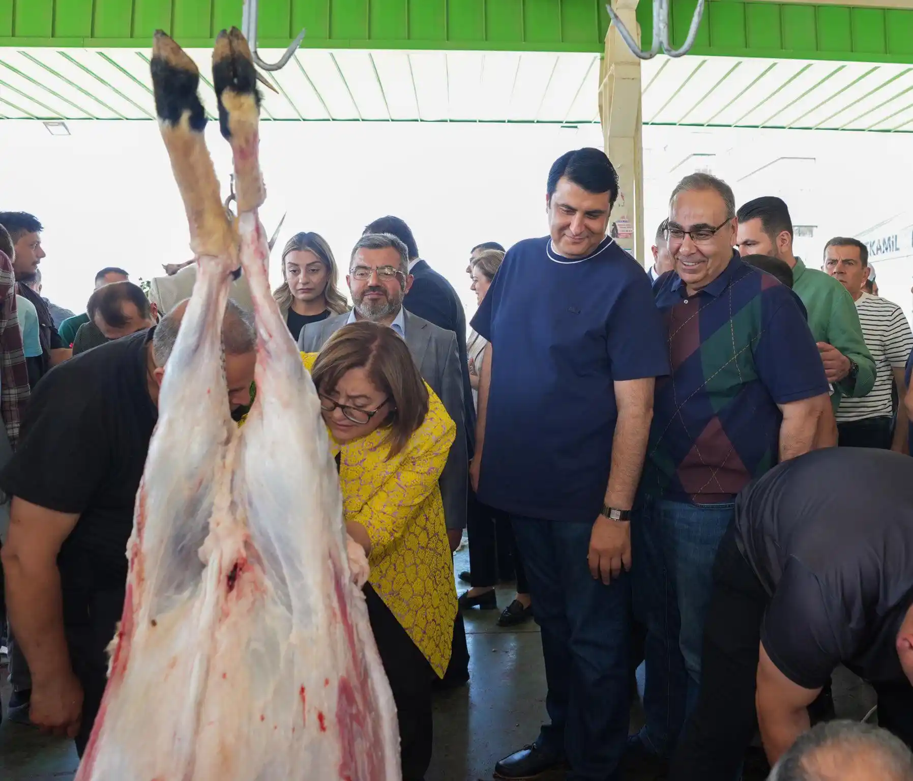 Image from Fatma Şahin: Kurban Bayramı sürecinde, Gaziantep Büyükşehir Belediyesi olarak ilçe ...