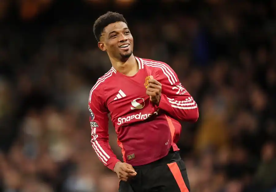 Image from United Updates™ 🔰🔱⚽👹: 🗣️ Louis Saha on Amad Diallo: “What I like most about him is that q...