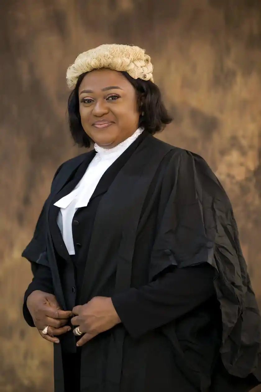Image from Legallinkz.com: Recognized for her profound expertise in arbitration, managing discove...