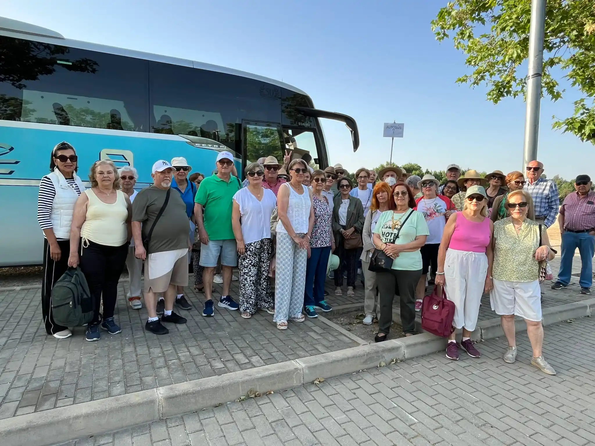 Image from Ayuntamiento de Boadilla del Monte: 250 vecinos de Boadilla, que participan en las actividades de mayores ...