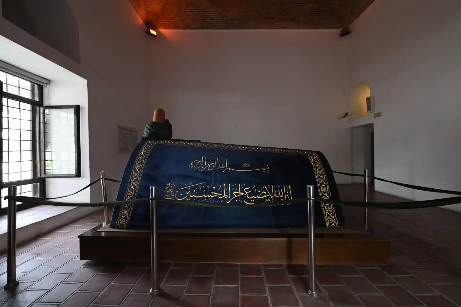 Image from Konya Büyükşehir Belediyesi: 📍Emir Celaleddin Karatay Türbesi...