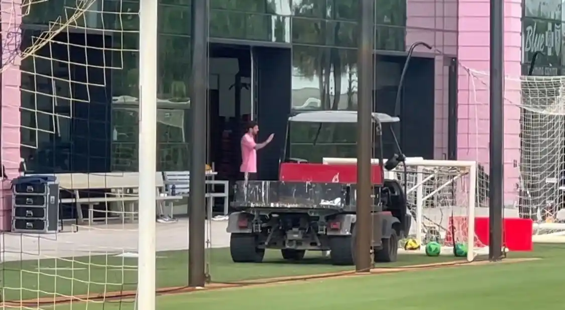 Image from Micky Jnr Channel: Lionel Messi is back from national team duty already. 😭 <a class="te...