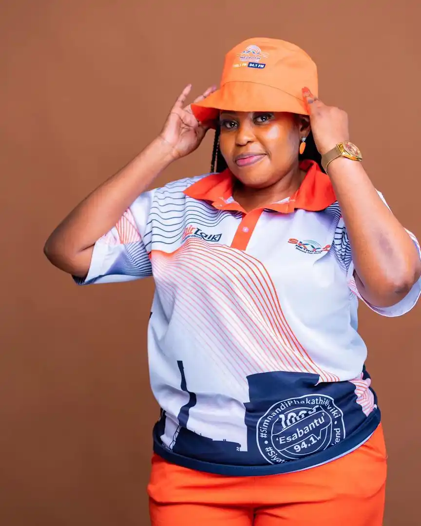 Image from Skyz Metro FM - 100.3FM: [𝐒𝐢𝐧𝐠𝐚𝐁𝐚𝐧𝐭𝐮𝐁𝐚𝐧𝐲𝐞] Curious which songs are ruling the Go...