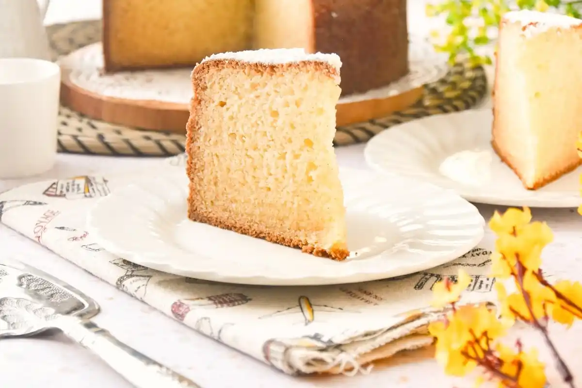 Image from Bon Viveur: 🍰 Un bizcocho suave, tierno y lleno de sabor: así es el *bizcocho de ...