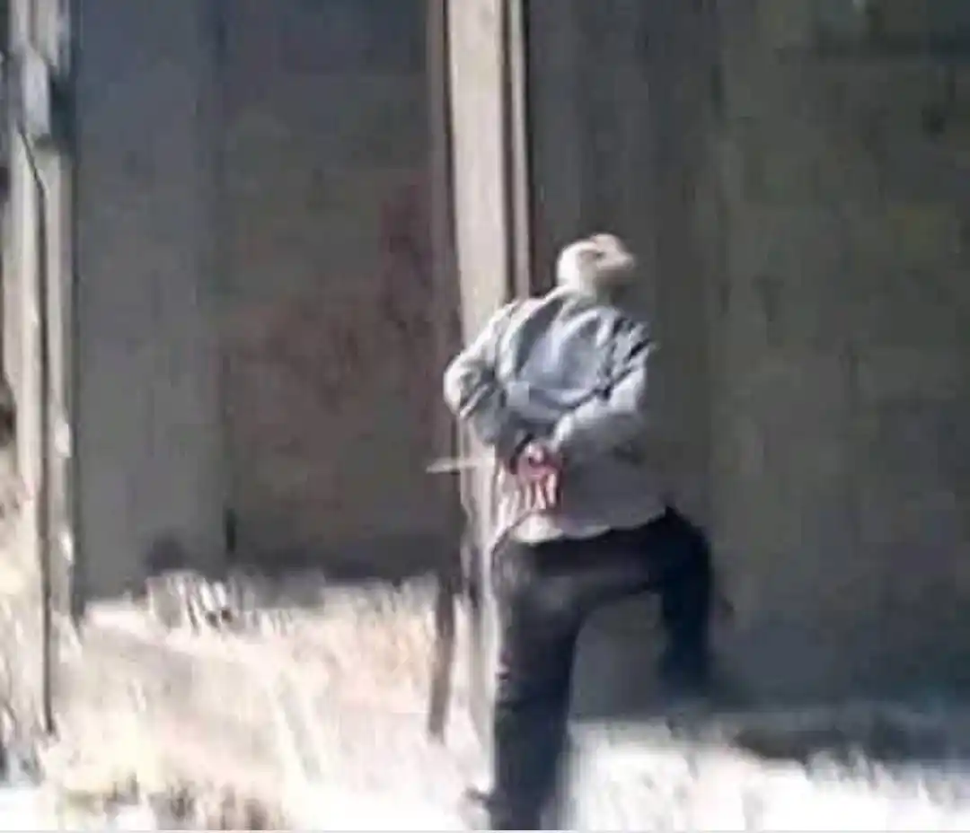 Image from الإخبارية صوت الشعب: عندما قلبك يلين وتفكر مجرد تفكير بمسامحة الشبيحة والمجرمين تذكر اهات ه...