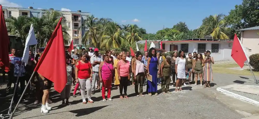 Image from CMKW "RADIO MAMBÍ" 📻🇨🇺: Celebran en Santiago de Cuba el Día del Trabajador Tabacalero y el an...