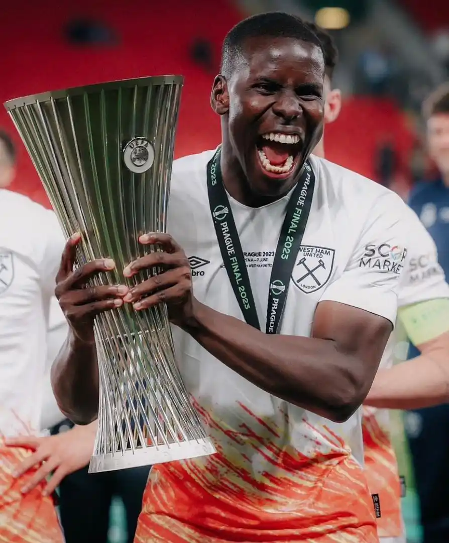 Image from Cliq: 𝗢𝗙𝗙𝗜𝗖𝗜𝗔𝗟: Kurt Zouma is officially a free agent after leaving ...