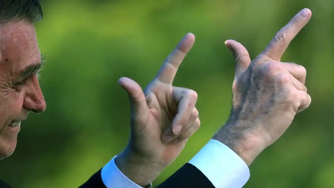 Image from Jornal UFG: ✊🏽*Pesquisa da UFG analisa discurso de Bolsonaro sobre Direitos Human...