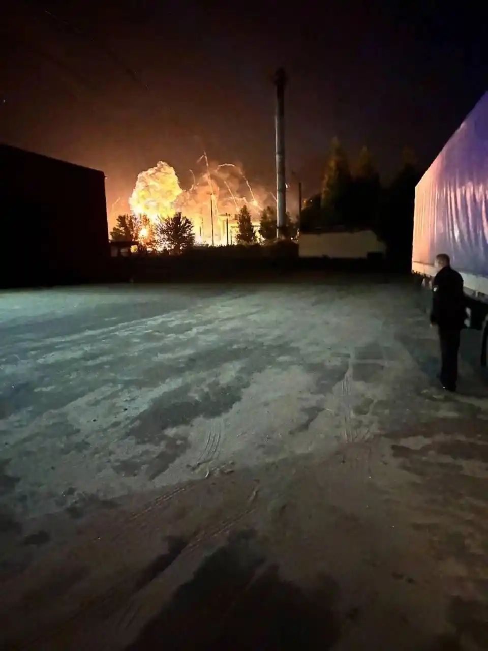 Image from Телебачення Торонто: Потужний вибух в Брянському аеропорту....