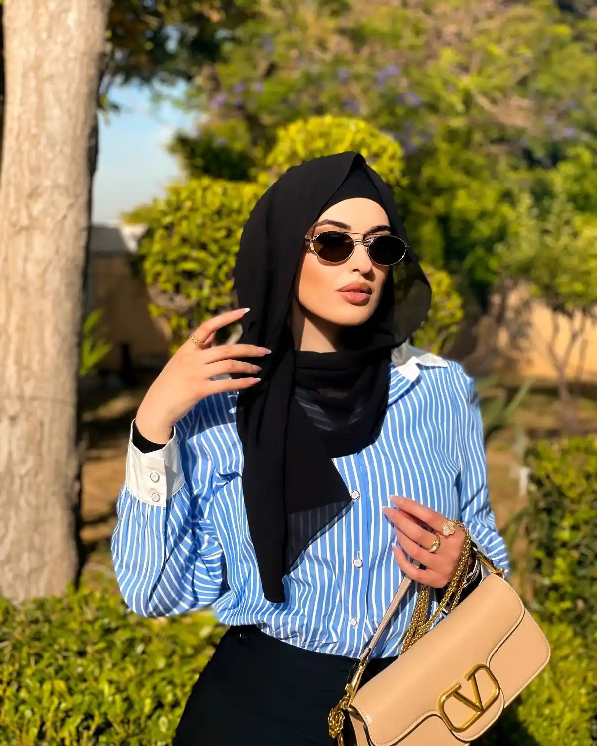 صور بنات🌼 ستوريات فيديوهات اشعار رمزيات فوائد اقتباسات حزينه نكت قصص مكياج حب غزل حالات تحشيش post