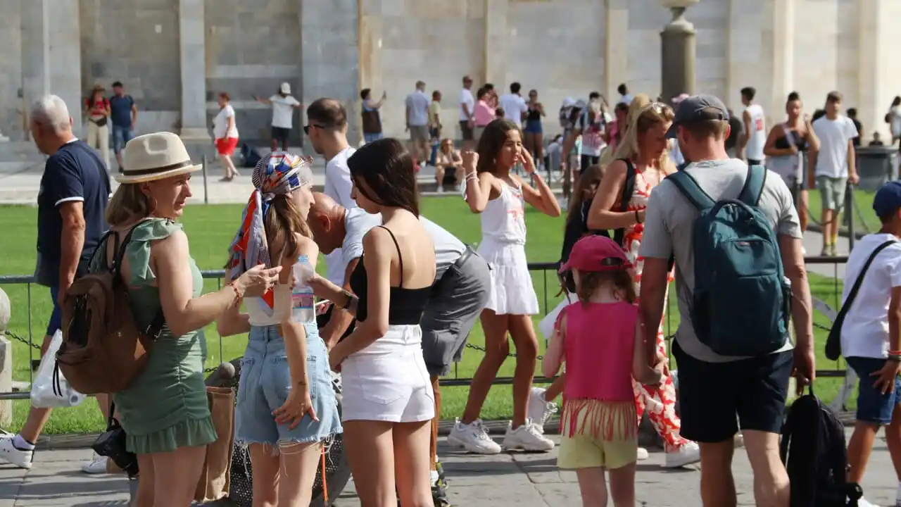 Image from PisaToday: Turismo, presenze (in crescita) trainate dagli stranieri: italiani 'bl...