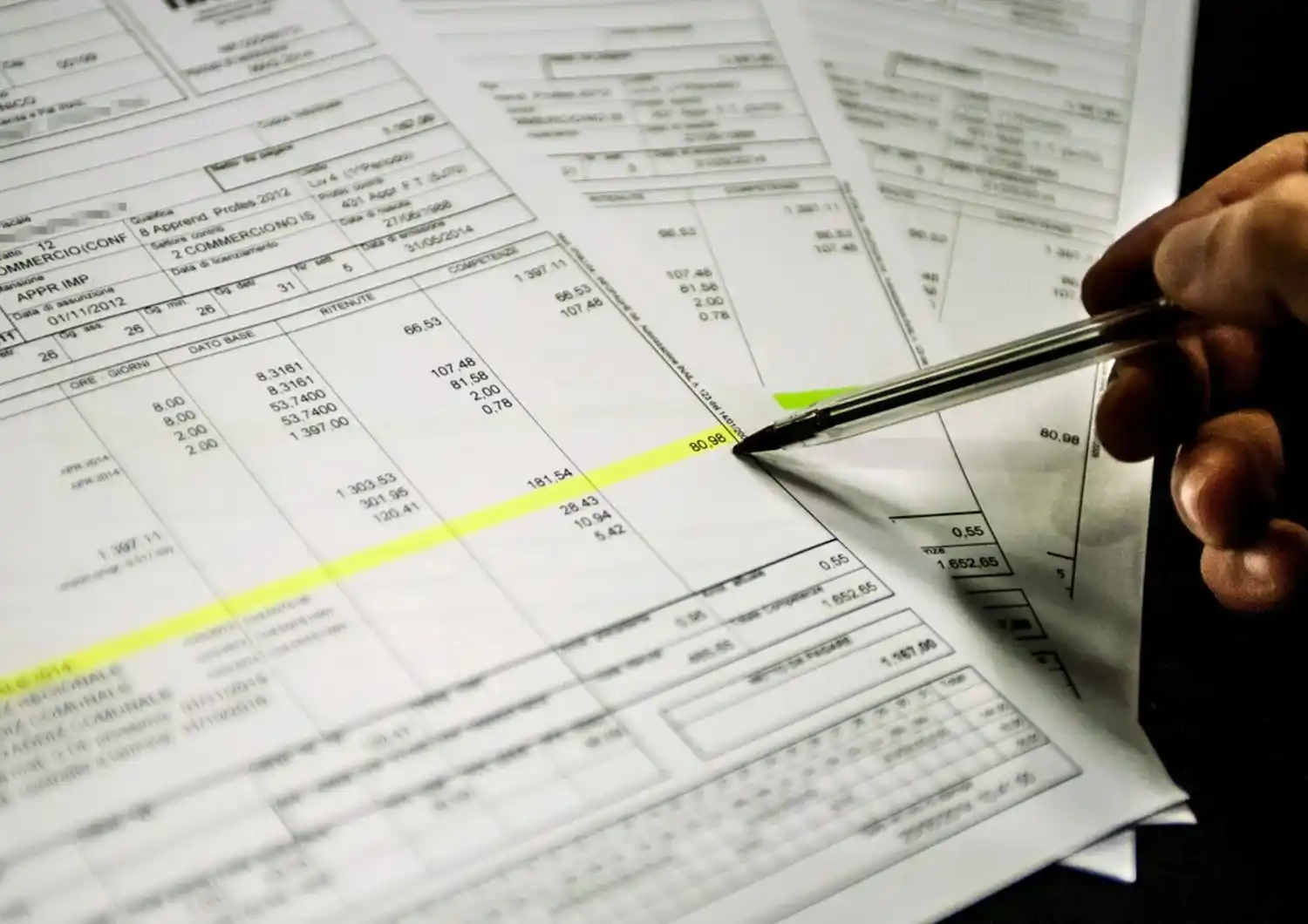 Image from Agi - Agenzia Italia: 💸 *Fisco, come cambiano Irpef e detrazioni per il ceto medio* Il Sen...