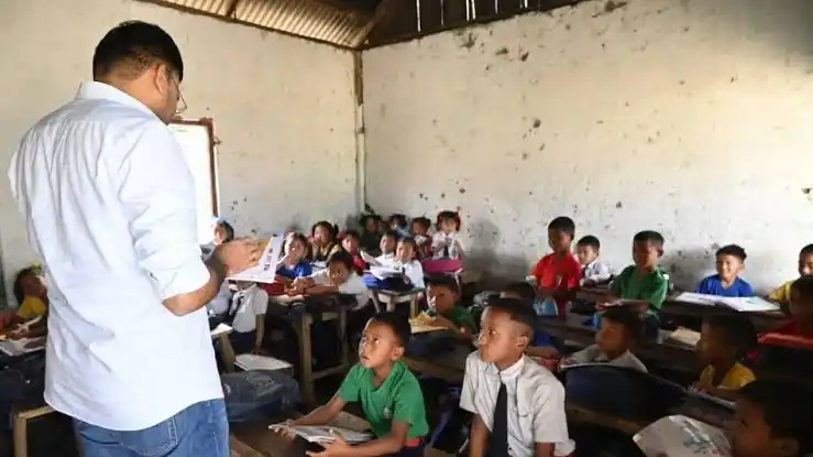 Image from 🌍The PEOPLE Voice🌈: *IDPS ten Ngaiven un. Relief Camp a um IDPs student-te list lahtha nga...
