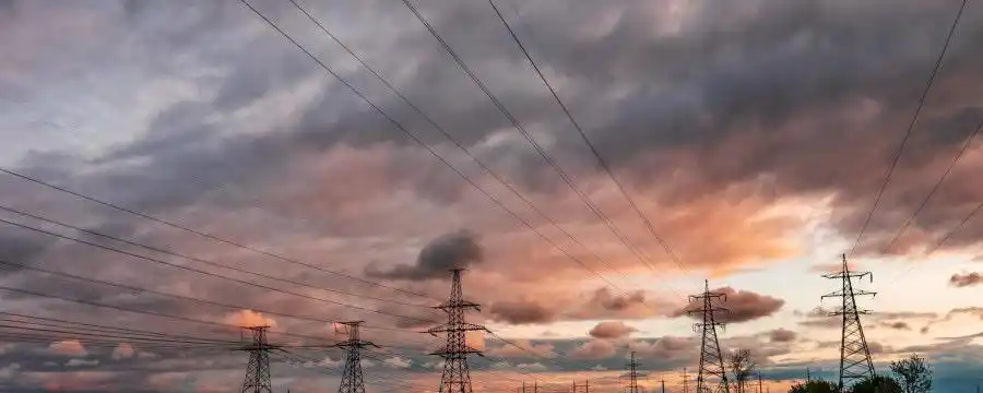 Image from KOMMUNAL : 🔥 Neue Podcast-Folge! Warum die Energiewende zur Nervenprobe für Bürg...
