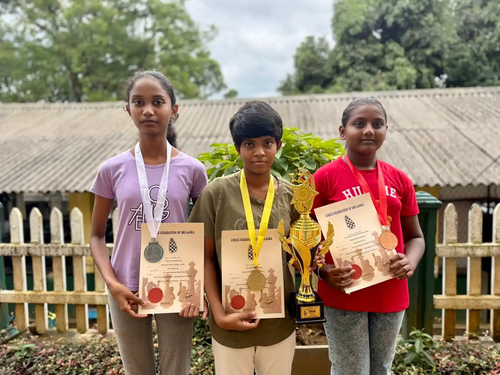 Image from ChessSL: 👑♟️ S.M.I. Umandi Mudalige Crowned Women’s Champion at Sri Lanka Nati...