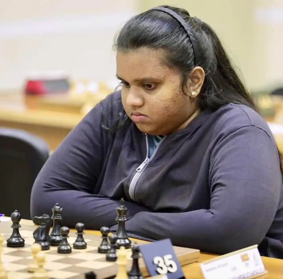 Image from ChessSL: 🌟👑 Sri Lanka’s New Woman FIDE Master – Esandi Newansa! 👑🌟 We are ...