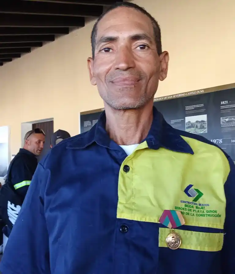 Image from Periódico Girón: 📰 | Adolis Aguilar Reyes nació siendo un campeón. Con esa actitud imp...