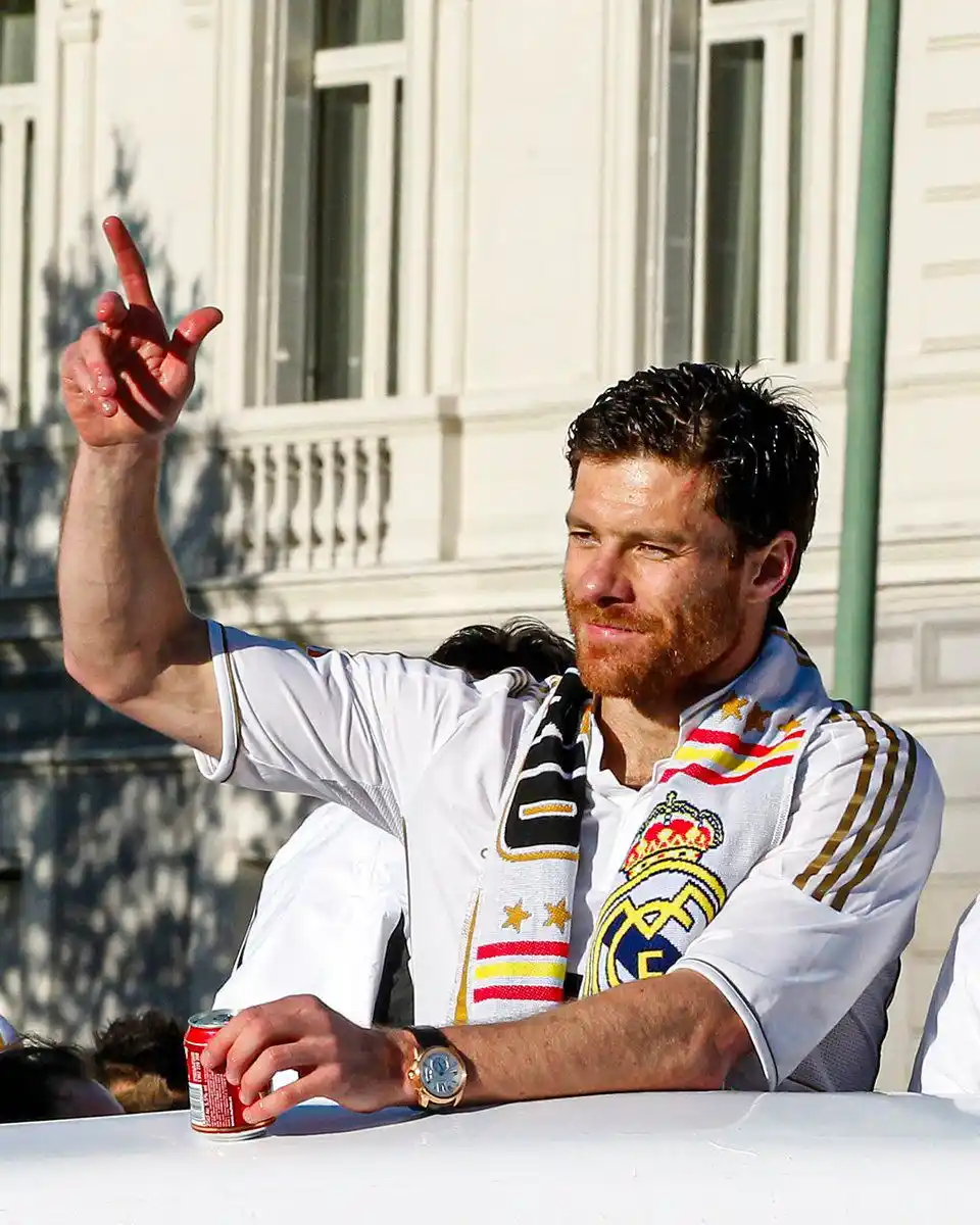 Image from REAL MADRID_cmc 🇨🇩: 🚨 Les idées de Xabi Alonso pour le Real: - jouer en 4-3-3 - baser l...