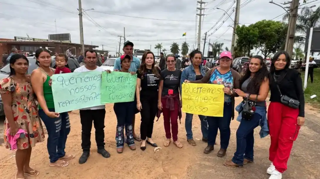 Image from ac24horas.com: *Michelle Melo presta solidariedade a produtores afetados por embargos...