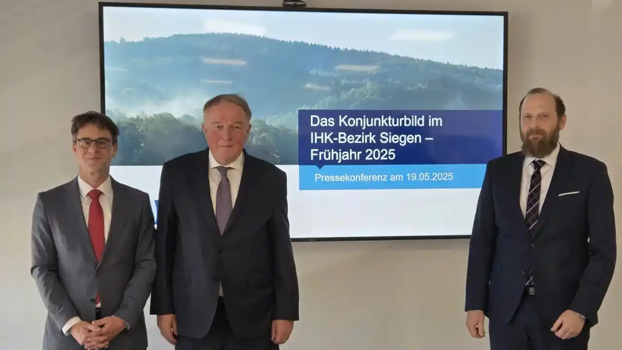 Image from LokalPlus: „Der Pessimismus geht zurück, aber breiter Optimismus ist noch nicht d...