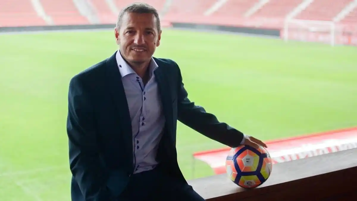 Image from solofichajes123: Desvela 'Canal Sur Radio' que el Sevilla FC tanteó a Quique Cárcel (Gi...