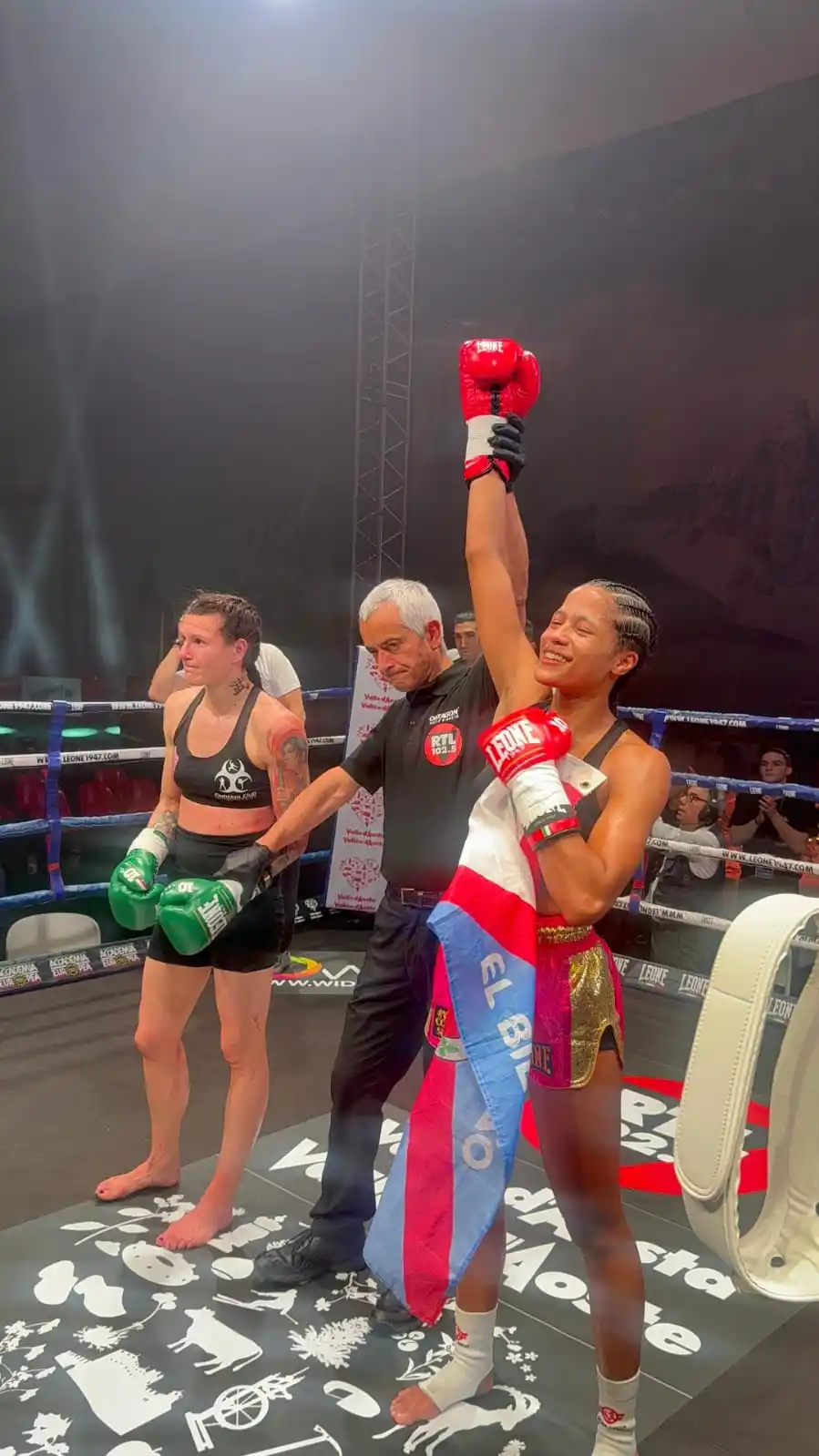 Image from El Bierzo Digital: *Dévora Évora se proclama campeona mundial de kickboxing* https://www....
