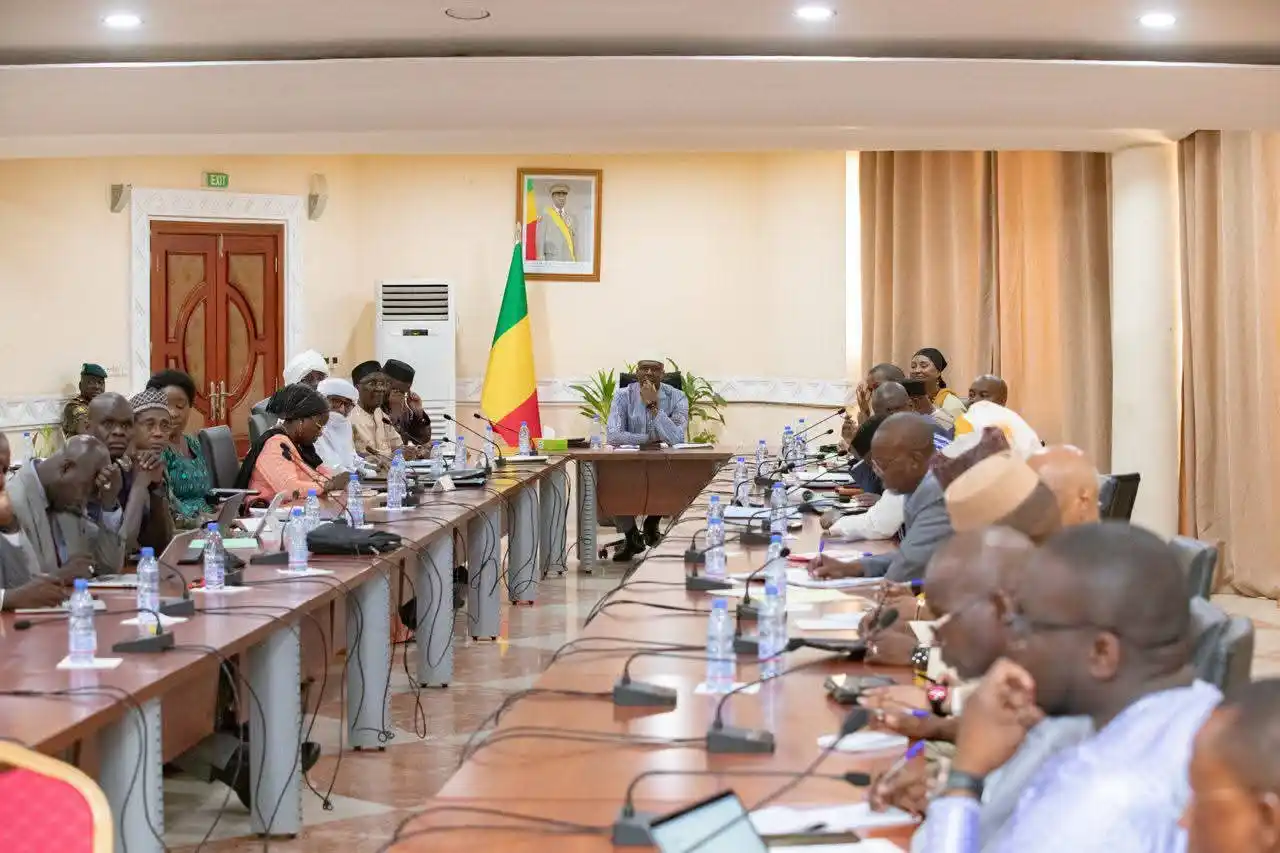 Image from Digital Business Africa: *E-gov /Mali 🇲🇱: Le logiciel de gestion de l’état civil et le projet...