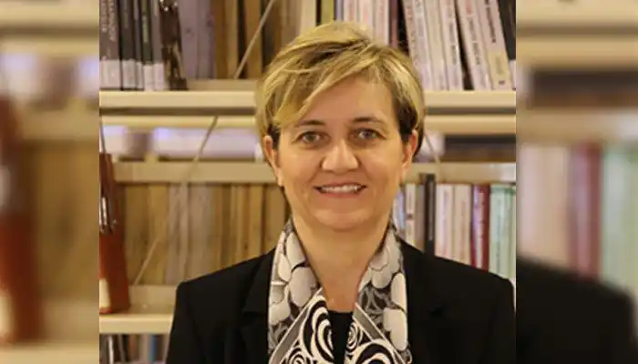 Image from ANKA Haber Ajansı: İBB operasyonlarıyla tutuklanan İpek Elif Atayman'ın oğlu Efe Çakır du...