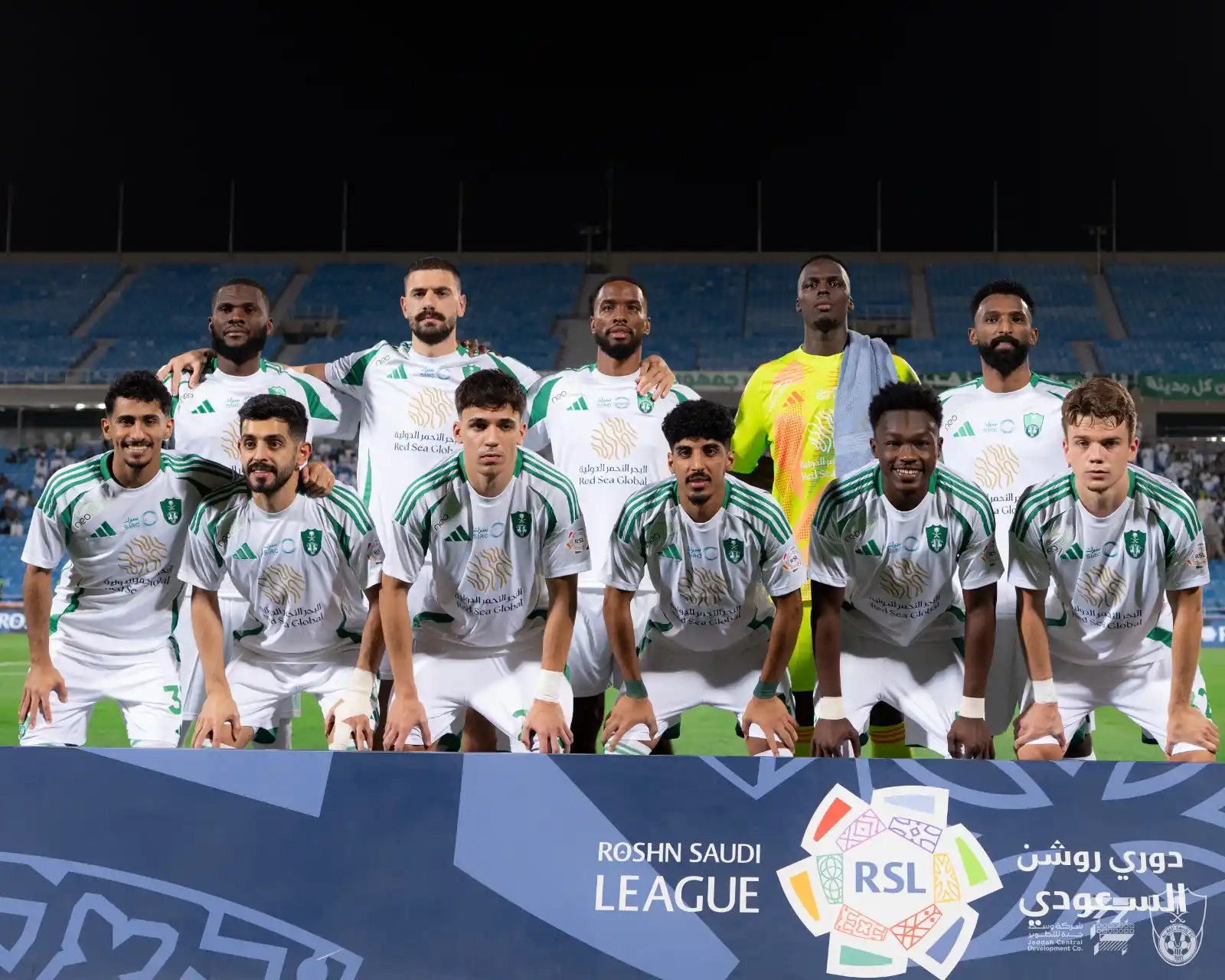 Image from Al-Ahli Saudi Club | نادي الأهلي السعودي: 📸 | من الشوط الأول <a class="text-blue-500 hover:underline cursor-poi...