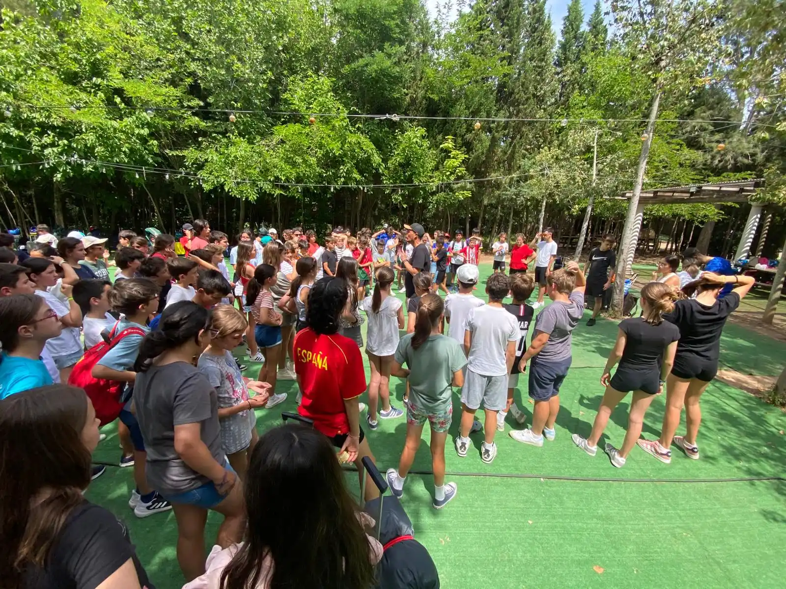 Image from Colegio Educare Valdefuentes: Nuestro alumnos de 6° de Primaria ya están disfrutando de su gran viaj...