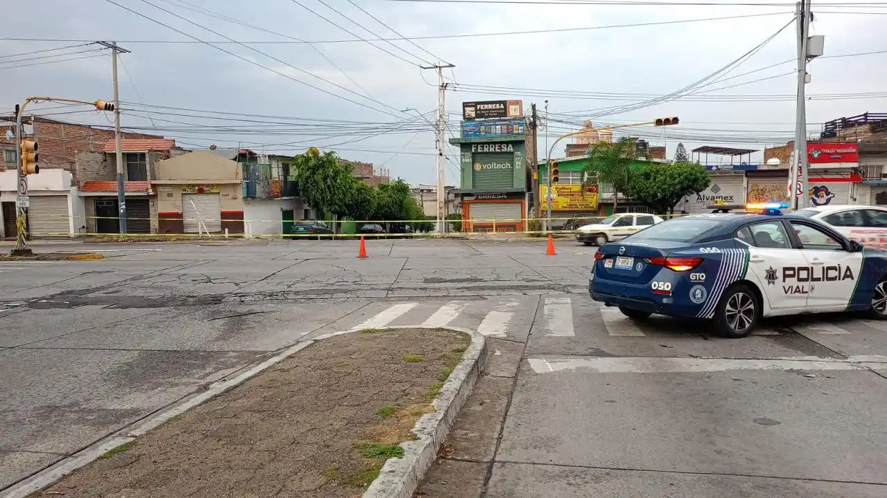 Image from Entérate León 🦁: 🚦Por una falla en el suministro eléctrico ⚡ se encuentran fuera de se...