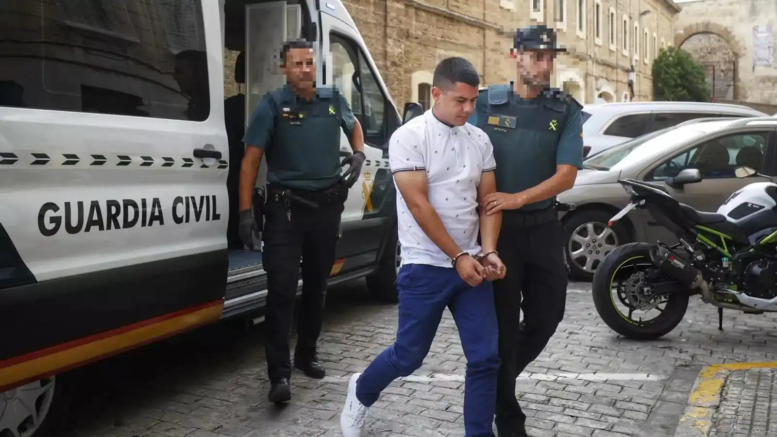 Image from solofichajes123: Publica 'Diario de Cádiz' que el juez condena al asesino del futbolist...