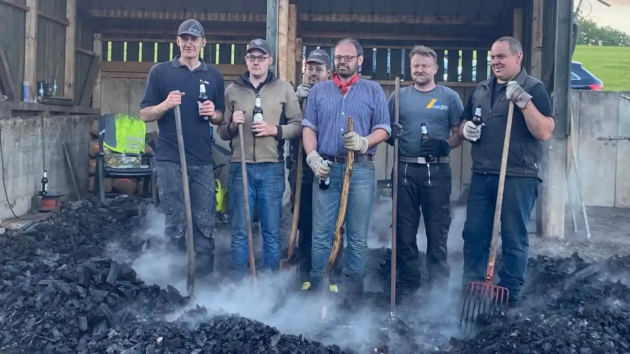 Image from LokalPlus: Warum in Heiderhof die Dorfidylle bald aus den Fugen gerät Zweiter Mei...