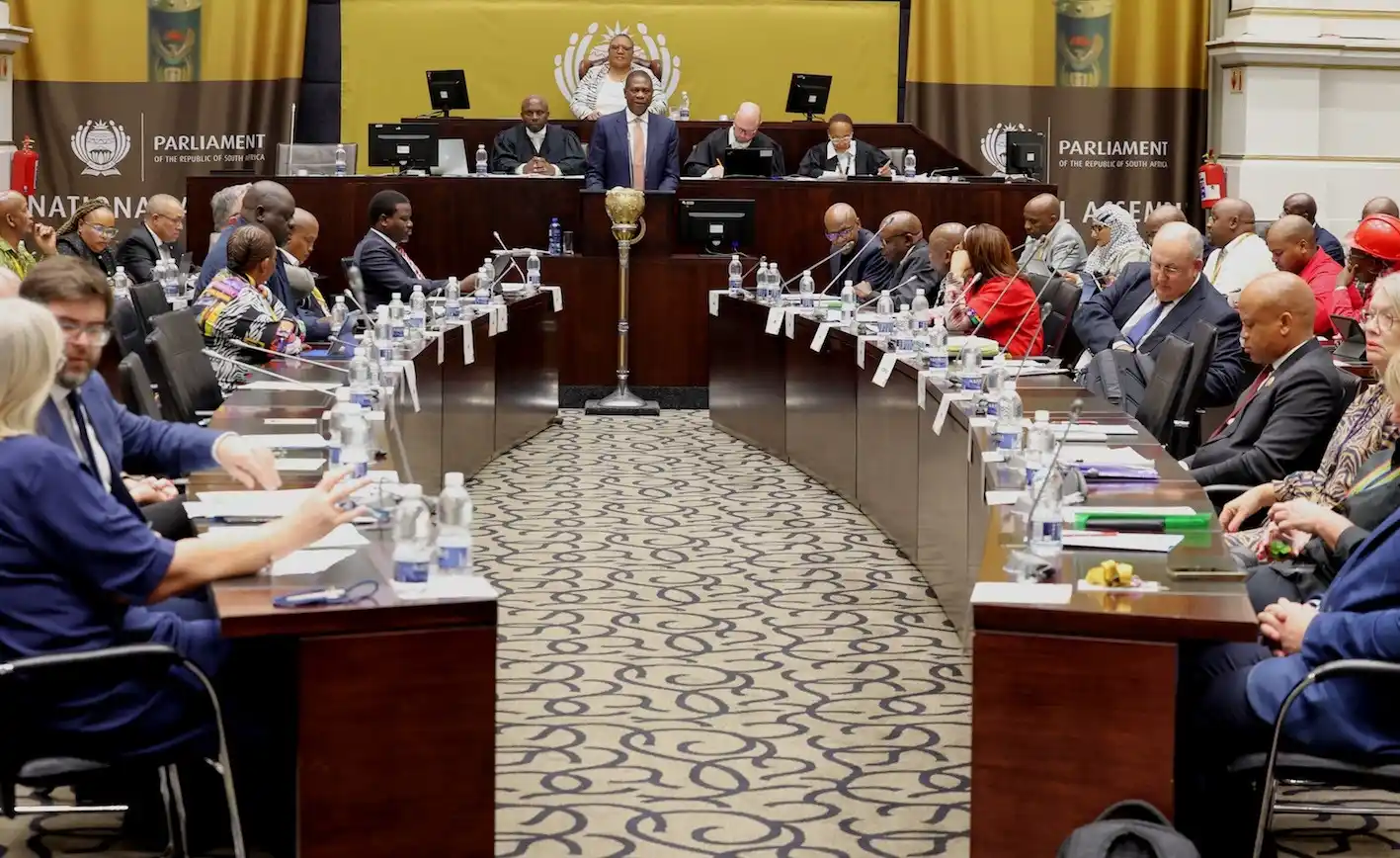 Image from governmentza: [Watch]:Deputy President Paul Mashatile responds to Questions for Oral...
