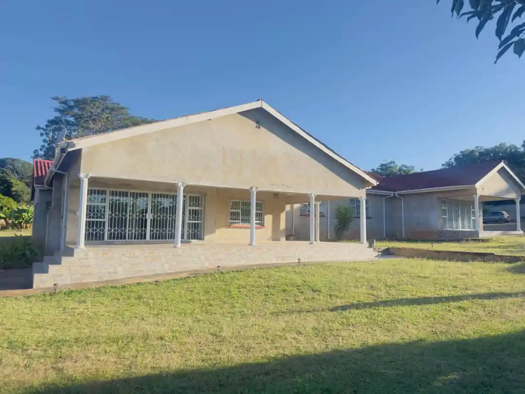 Image from maproperty 🏚️: Borrowdale Off Brooke Drive. Luxury Prope...
