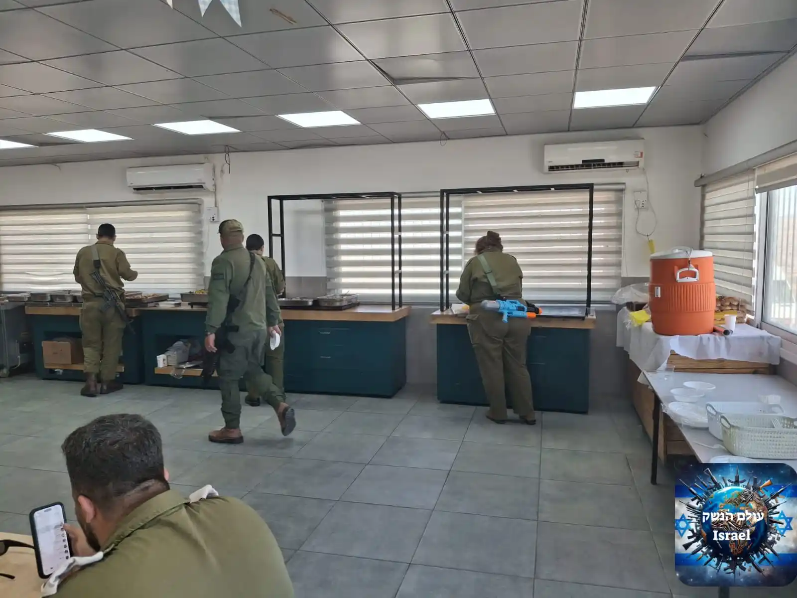 עולם הנשק Israel post