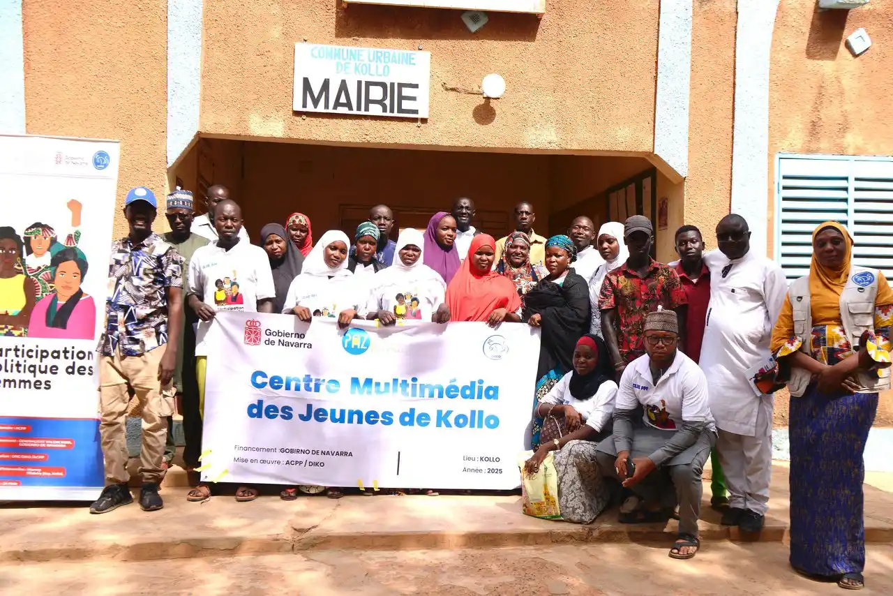 Image from ONG DIKO: 🌟 Formation des jeunes animateurs et animatrices des radios 🌟 Dans ...