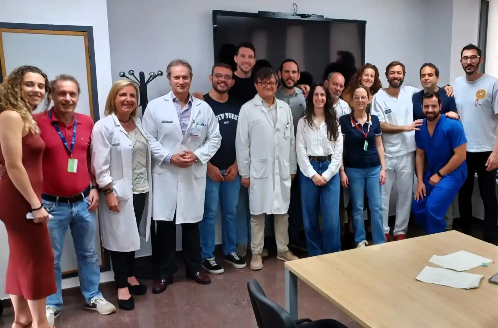 Image from GVA Salud Sant Joan Alacant : *📢 Nombramiento en Traumatología* 👨⚕️ *Salvador Ausina* ha sido n...