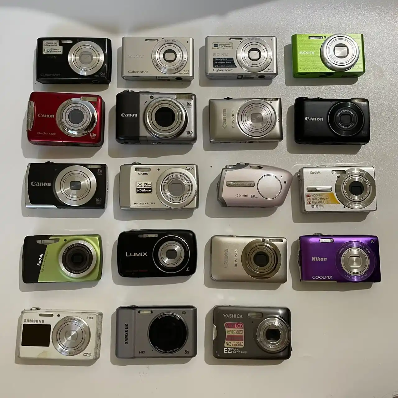 Image from 🦋markazanalog🦋: - sony w510 1350k - sony w320 1350k - sony w530 1350k - sony w730 1...
