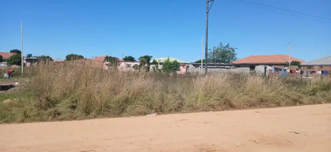 Image from maproperty 🏚️: Timire Park Stand For Sale Stand Size: 407 sqm Paperwork: Developer Ce...