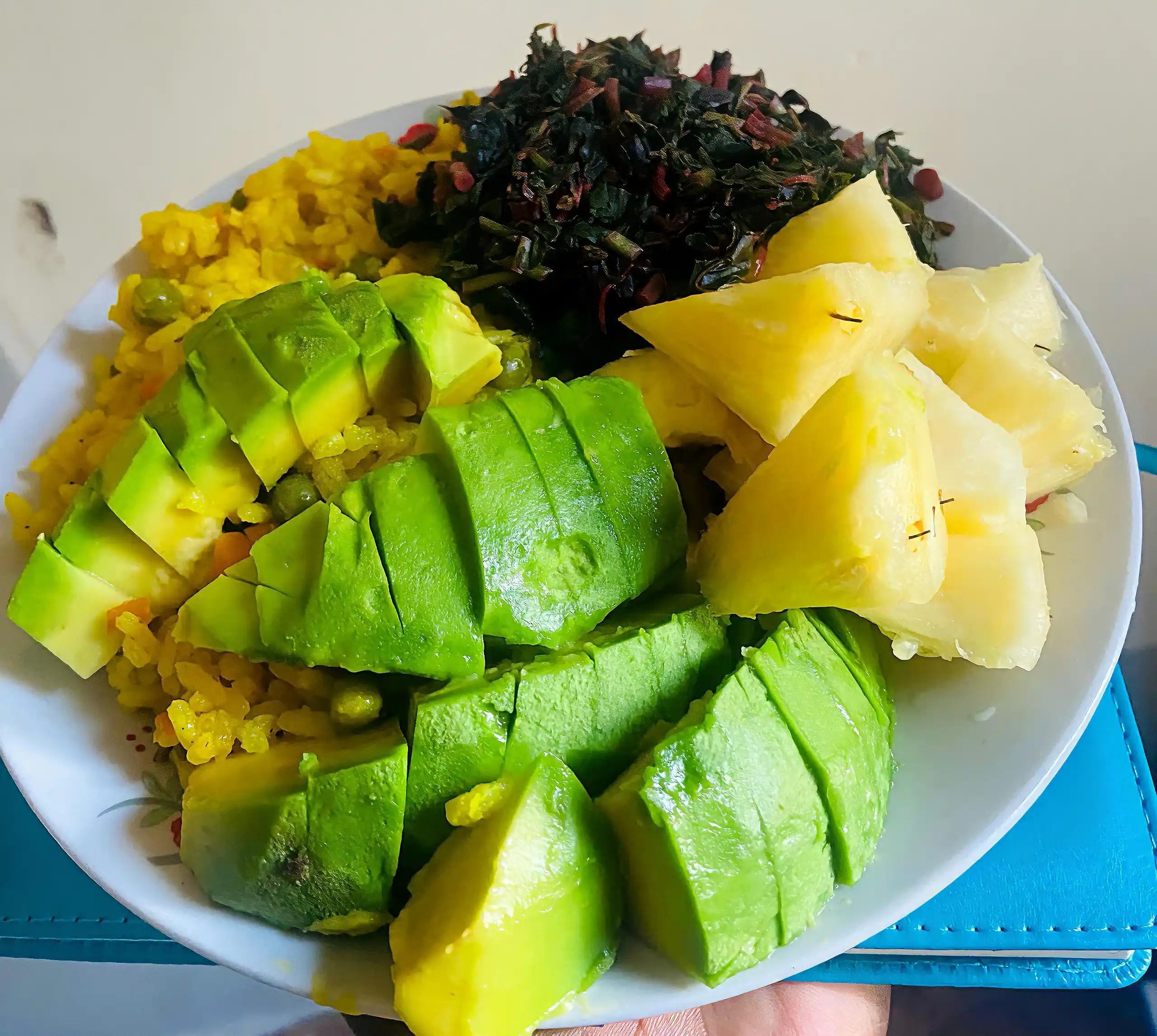 Image from NUTRITIONIST HENRY: It’s lunchtime already, how’s your plate 🍽️ Give your body what it ...